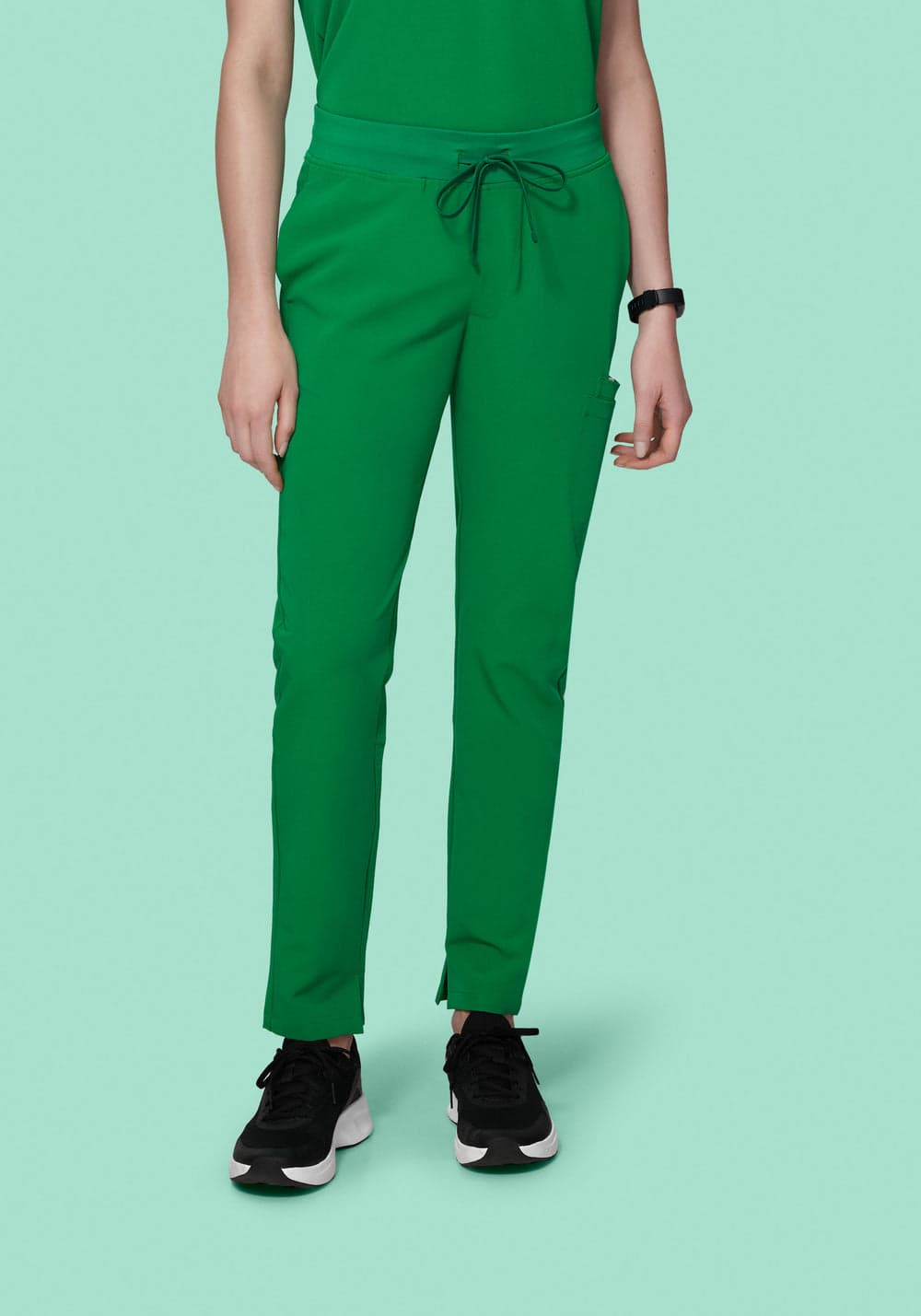 6 Cepli Slim Scrub Pantolon — Zümrüt Yeşili