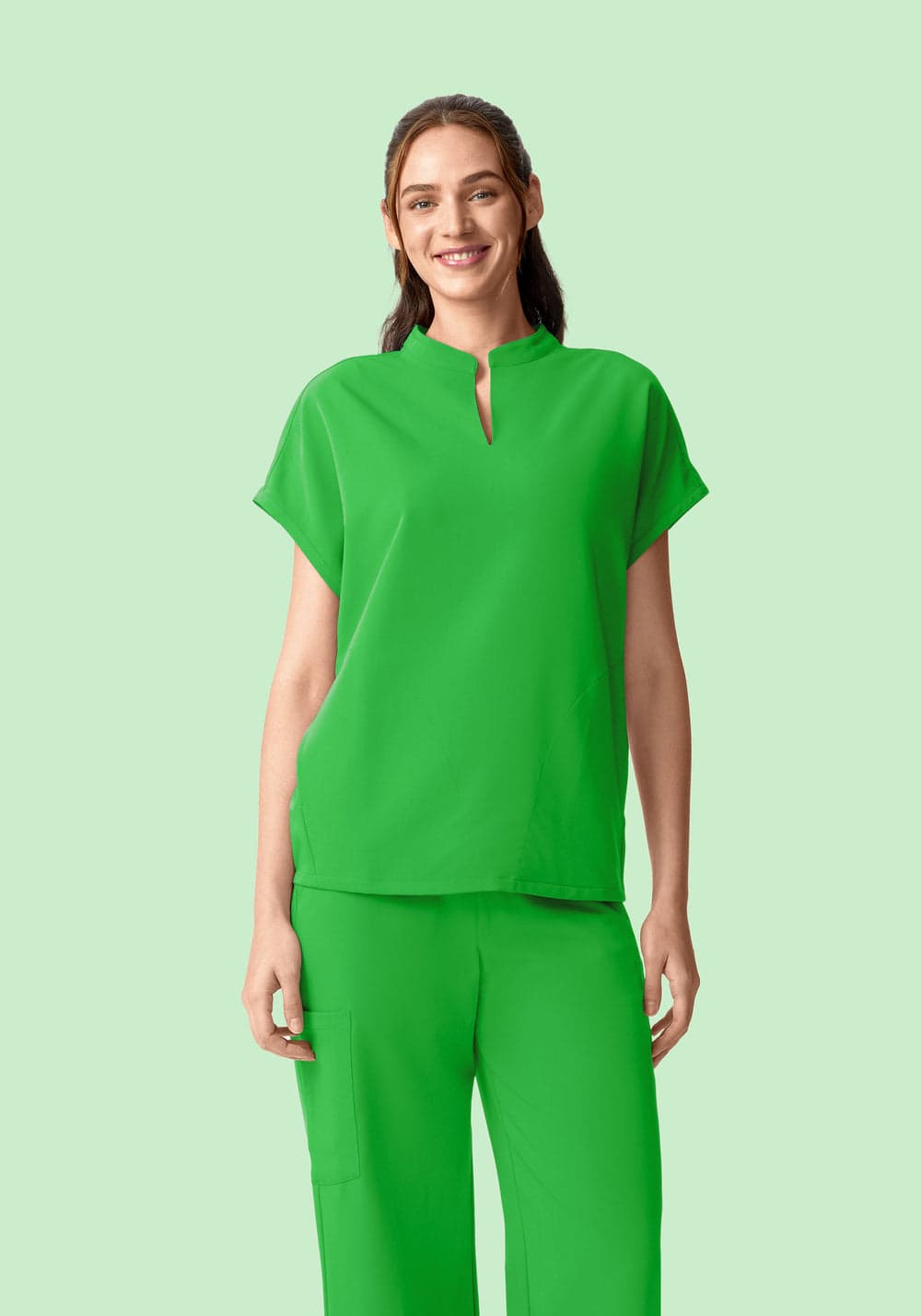 Hakim Yaka Dolman Scrub Üst — Çimen Yeşili