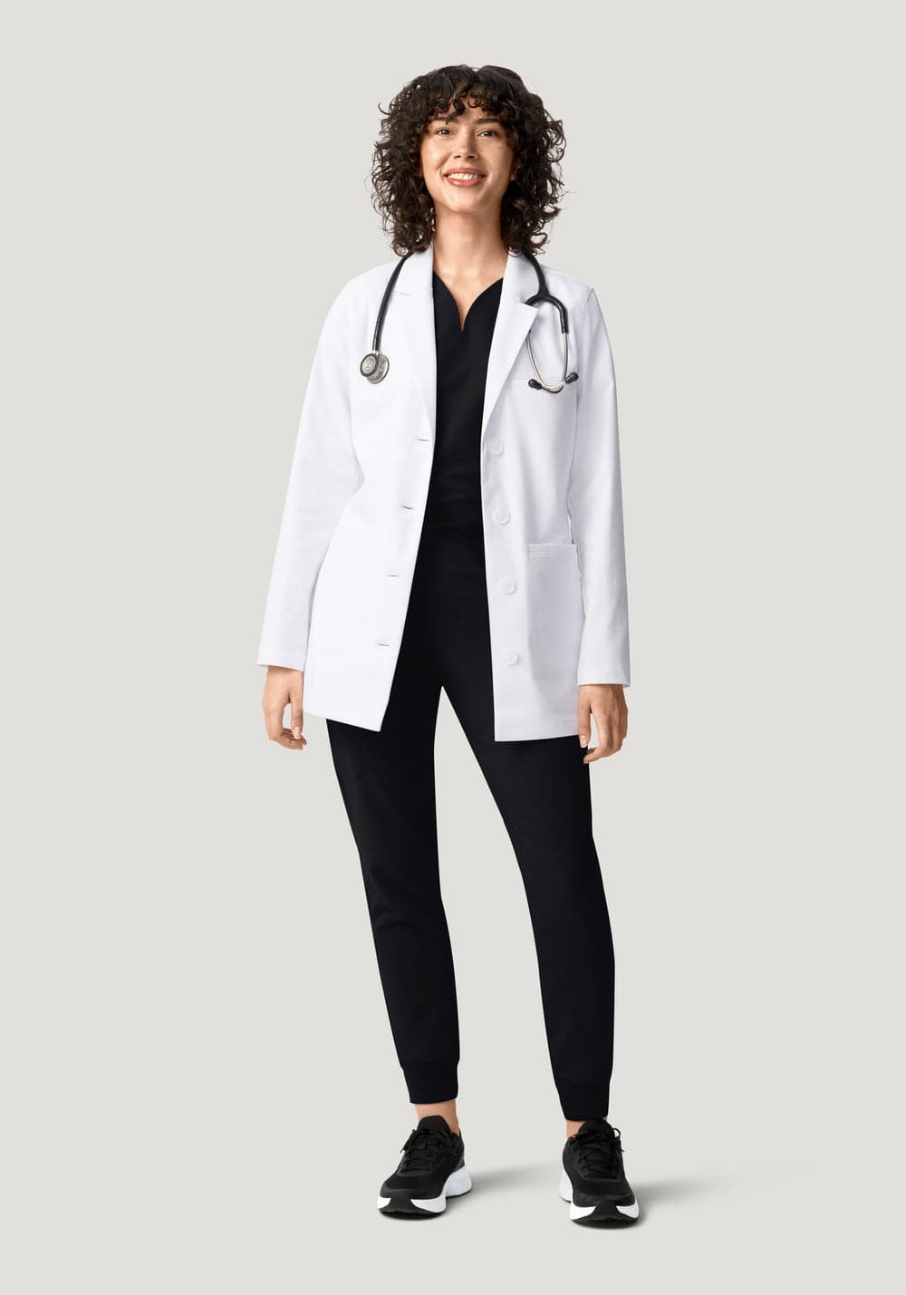 Kadın Kısa Doktor Önlüğü — Beyaz